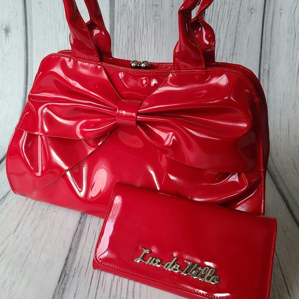 Lux De Ville red bow satchel purse